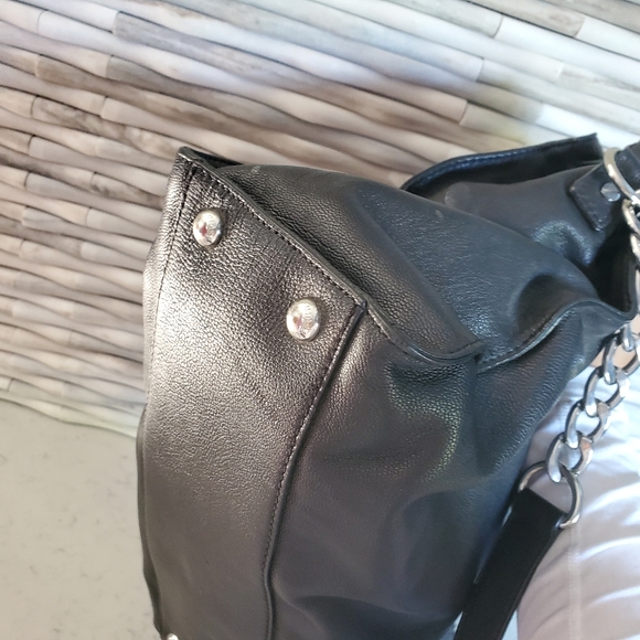 Michael Kors Large Hamilton Bag - Picture 5 of 7